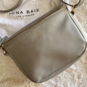 [SOLD] Mina Baie Fanny
